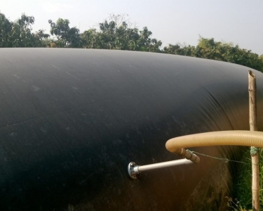 Đơn vị hàng đầu thi công hầm biogas phủ bạt nhựa HDPE